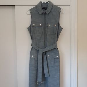 EUC Denim blue zip-up belted dress w/pockets sz 4